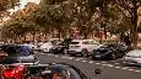 哈拉沁“村BA”赛事激烈进行中