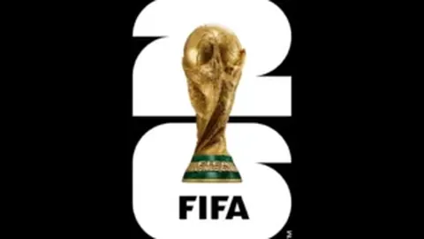 【巅峰对决：皇后杯决赛全景解析，比分揭晓+战局揭秘】